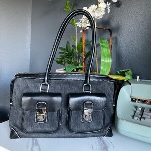 Dooney & Bourke satchel hand bag